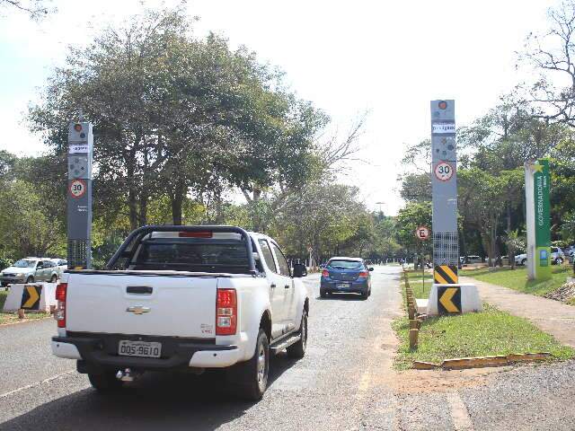 Lombadas do Parque dos Poderes ser&atilde;o reativadas somente no 2&ordm; semestre 