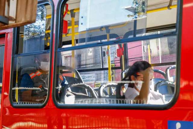 Maioria diz que parou de usar transporte coletivo durante a pandemia