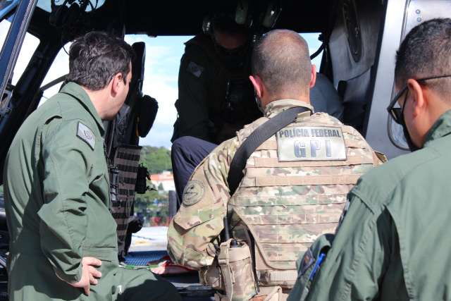 Opera&ccedil;&atilde;o garante transfer&ecirc;ncia de &quot;Bonit&atilde;o&quot; para pres&iacute;dio federal de Catanduvas