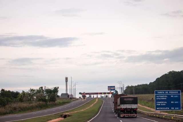 Traf&eacute;go de ve&iacute;culos comerciais puxa aumento de movimento na BR-163