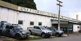 Homem entrega comprimidos de droga com nota fiscal em pres&iacute;dio