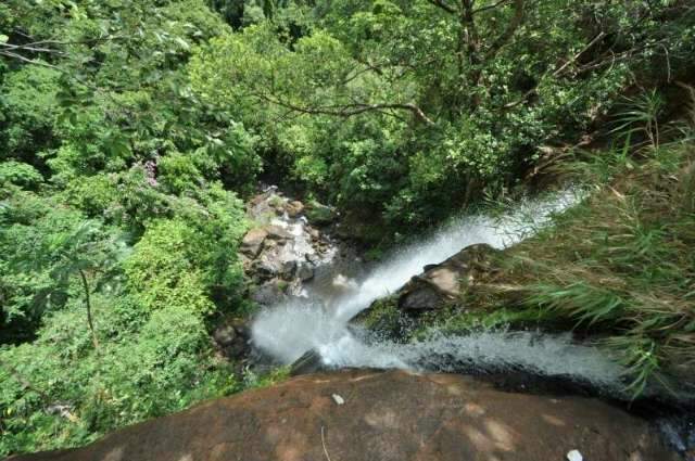 Jovem acorda na Cachoeira do Inferninho mais de 16 horas ap&oacute;s ser espancado