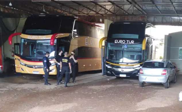PF fecha empresa de turismo religioso que transportava drogas junto com fi&eacute;is
