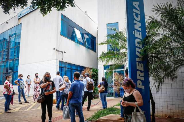 Per&iacute;cia do INSS na Capital tem espera de 3 meses e uma s&oacute; ag&ecirc;ncia &quot;no ar&quot;