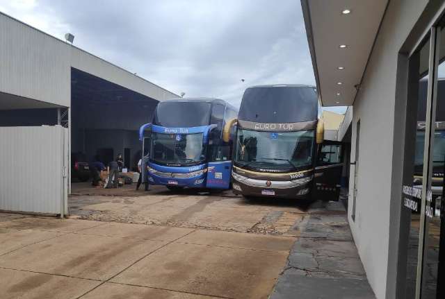 Para disfar&ccedil;ar droga, empresas de &ocirc;nibus levavam turistas de gra&ccedil;a a santu&aacute;rio