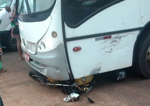 Pol&iacute;cia investiga se &ocirc;nibus estava na contram&atilde;o em acidente com morte