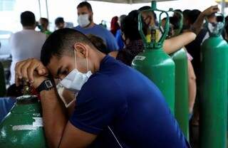 Manaus vive aumento de internações e escassez de oxigênio para pacientes (Foto: Bruno Kelly/Reuters)