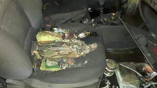 Imagem de São José, que estava no veículo, não foi danificada (Divulgação)