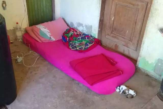 Adolescente era mantida em c&aacute;rcere dividindo espa&ccedil;o com cachorros e galinhas