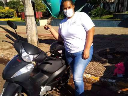 Mãe de 5 filhos, Carla comemorou compra da 1ª moto um mês antes da morte