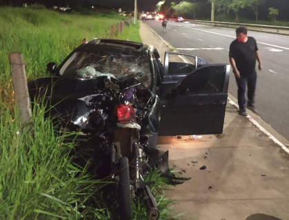 Sem Habilitação, motorista de BMW fura sinal e mata motociclista no trânsito 