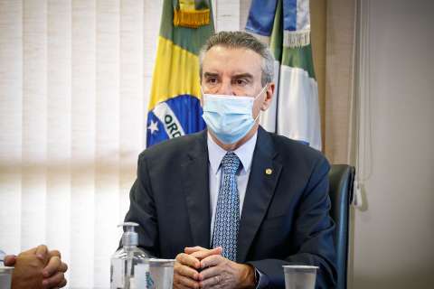 Corrêa assume governo e vai alertar prefeitos sobre “fura-fila” da vacina 