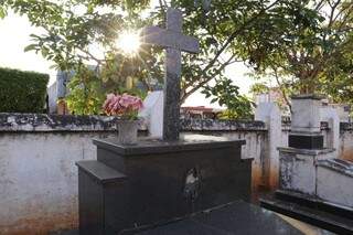 Com mais 4 mortes em 24h, n&uacute;mero de &oacute;bitos por covid chega a 1.273 na Capital 