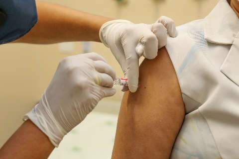Vacinação de professores está na última etapa do Plano Municipal de Imunização