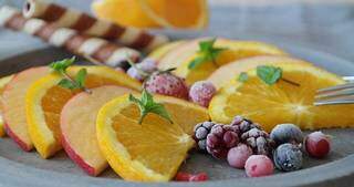 Alimentos ricos em magnésio e em vitamina C combatem a ansiedade. Autor: RitaE / Fonte: Pixabay.com