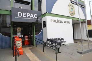 Padrasto é socorrido em estado grave após ser esfaqueado pelo enteado Padrasto é socorrido em estado grave após ser esfaqueado pelo enteado