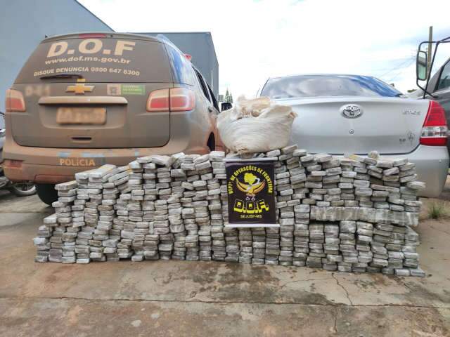 Traficante &eacute; preso com 350 quilos de maconha que seriam entregues em MG