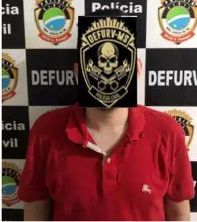 Jovem que criou campanha &quot;fake&quot; &eacute; preso com iPhone de padre