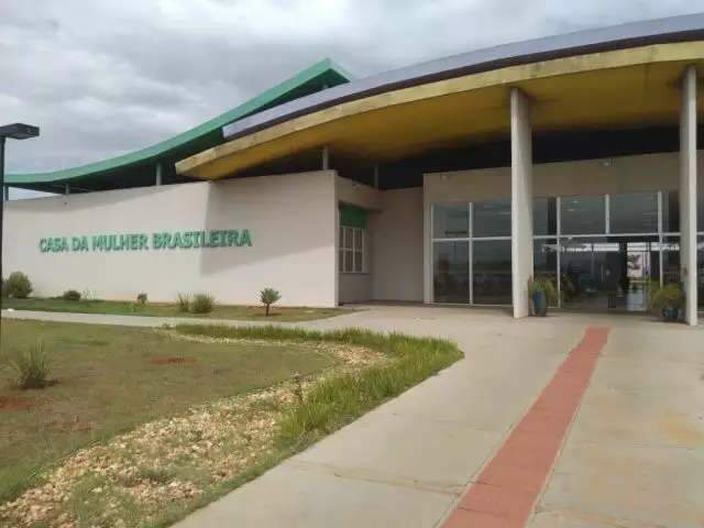 Jovem &eacute; amarrado ap&oacute;s tentar invadir casa da m&atilde;e usando faca 