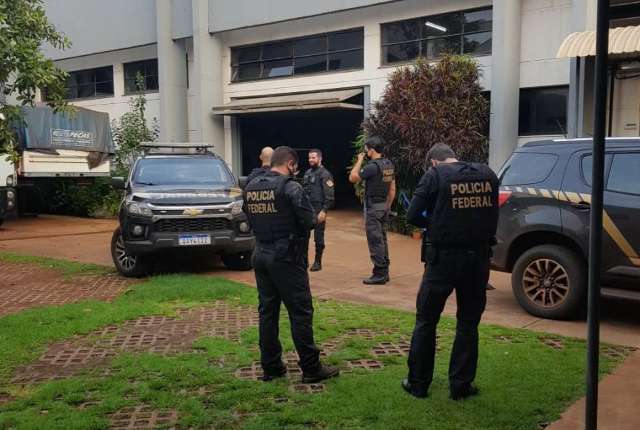 Opera&ccedil;&atilde;o mira quadrilha que roubou carga estacionada em frente &agrave; delegacia