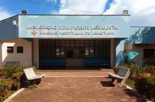  Funcion&aacute;rios de hospital denunciam sal&aacute;rios atrasados h&aacute; quase dois meses