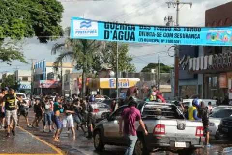 Prefeitura cancela tradicional guerra d&rsquo;&aacute;gua e ponto facultativo no Carnaval
