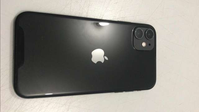 Jovem que criou campanha &quot;fake&quot; &eacute; preso com iPhone de padre