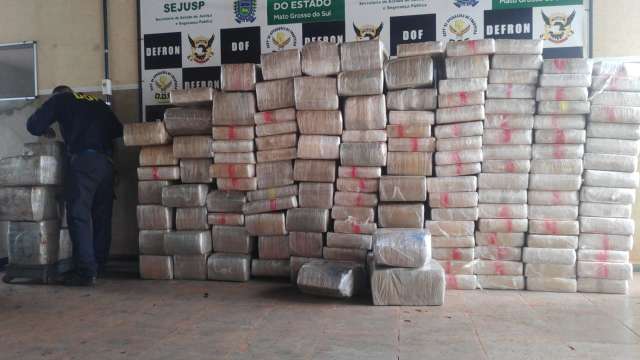 Colheita come&ccedil;a no Paraguai e apreens&otilde;es de maconha aumentam em MS