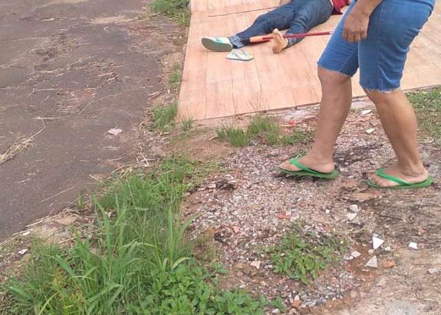 Pol&iacute;cia encontra maconha em casa onde homem foi executado na fronteira