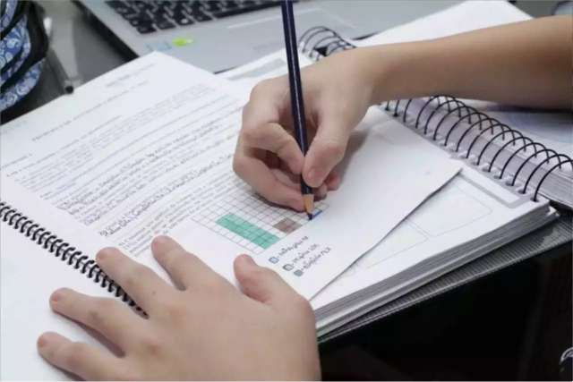 Justi&ccedil;a autoriza crian&ccedil;a a reprovar 3&ordm; ano por causa da pandemia