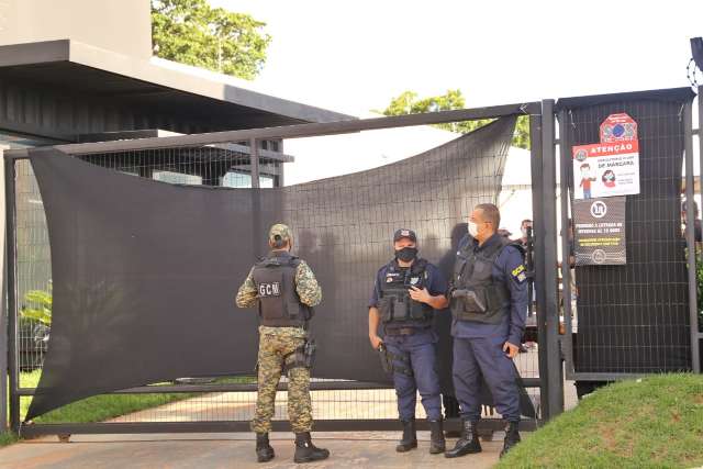 Batida da Guarda Municipal impede evento com 200 pessoas no Ch&aacute;cara Cachoeira