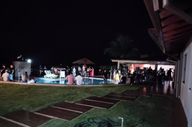 Pela 2&ordf; noite, &ldquo;festeiros&rdquo; acabam em delegacia por descumprir toque de recolher