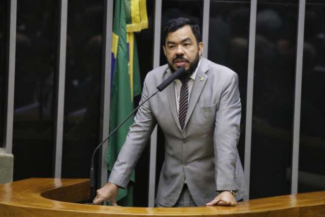 Deputado de MS &eacute; o 9&ordm; que mais aumentou o gasto em transporte 