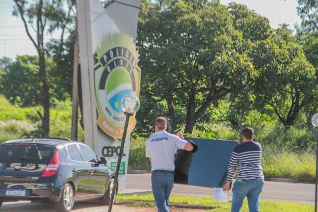 Bandidos entram pelo teto e furtam loja na Marechal Deodoro
