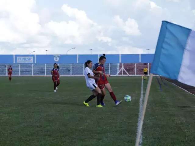 Estaduais feminino e sub-17 de futebol v&atilde;o durar apenas um fim de semana