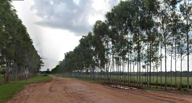 Colis&atilde;o entre moto e ve&iacute;culos deixa 5 pessoas feridas na estrada da Gameleira 