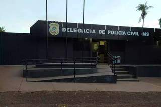 Suspeito de matar patr&atilde;o com golpes de enxada, homem alega leg&iacute;tima defesa