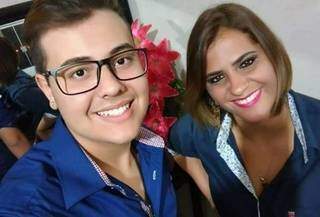 Tia e sobrinho de 20 anos morreram em caminh&atilde;o que tombou na BR-376