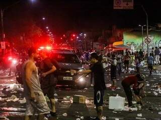 &quot;Depois da vacina a gente faz festa&quot;, diz leitor sobre proibi&ccedil;&atilde;o do Carnaval