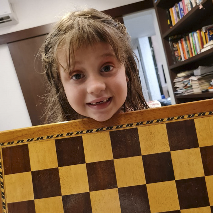 O Gambito da Rainha bate recorde e aumenta interesse por xadrez ao redor  do mundo