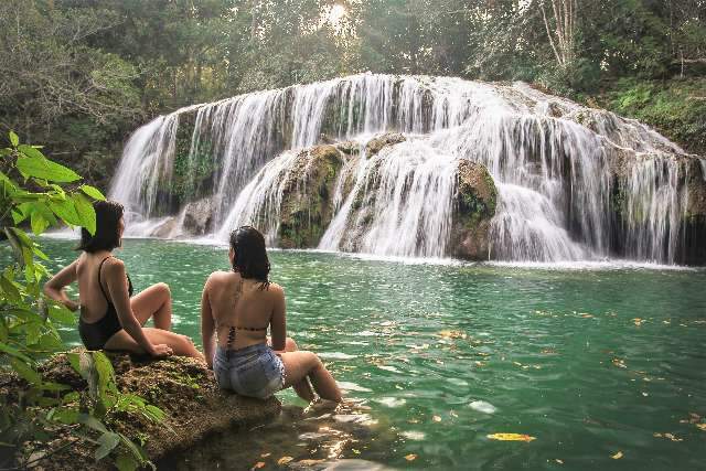 Principais destinos no Carnaval, munic&iacute;pios mant&ecirc;m ponto facultativo