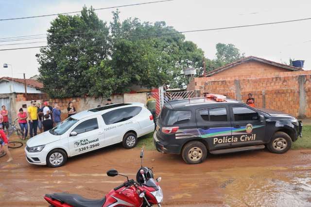 Suspeito de matar vigia com facada no pesco&ccedil;o &eacute; preso horas depois em casa