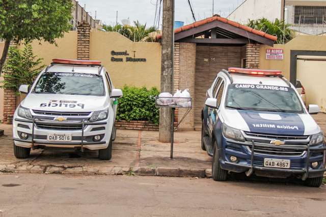 S&iacute;ndica sente cheiro forte e encontra idoso morto em vila de casas 