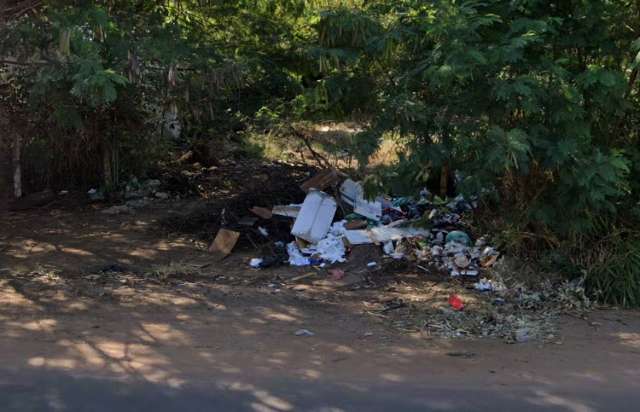 Idoso &eacute; preso por despejar entulho na rua e paga fian&ccedil;a de R$ 750 