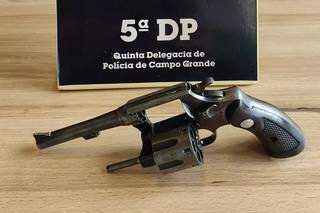 Homem encontrado morto no meio da rua foi assassinado ap&oacute;s briga com vizinho