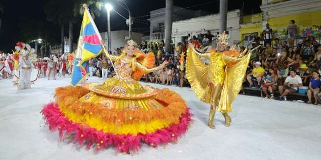Sem Carnaval de milh&otilde;es, Corumb&aacute; fecha cerco a festas clandestinas