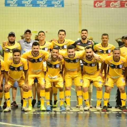 Time de Dourados estreia hoje na Ta&ccedil;a Brasil de Futsal contra time de SC