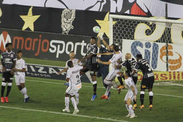 Santos supera o Corinthians, afasta rival da briga e se aproxima da Libertadores