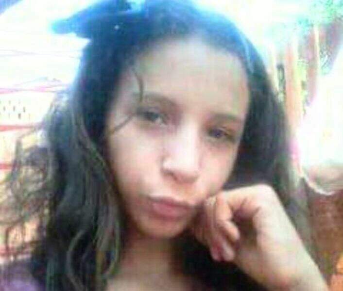 Menina de 10 anos