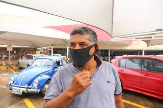 Elcio Cunha reclama do preço dos alimentos. (Foto: Paulo Francis)